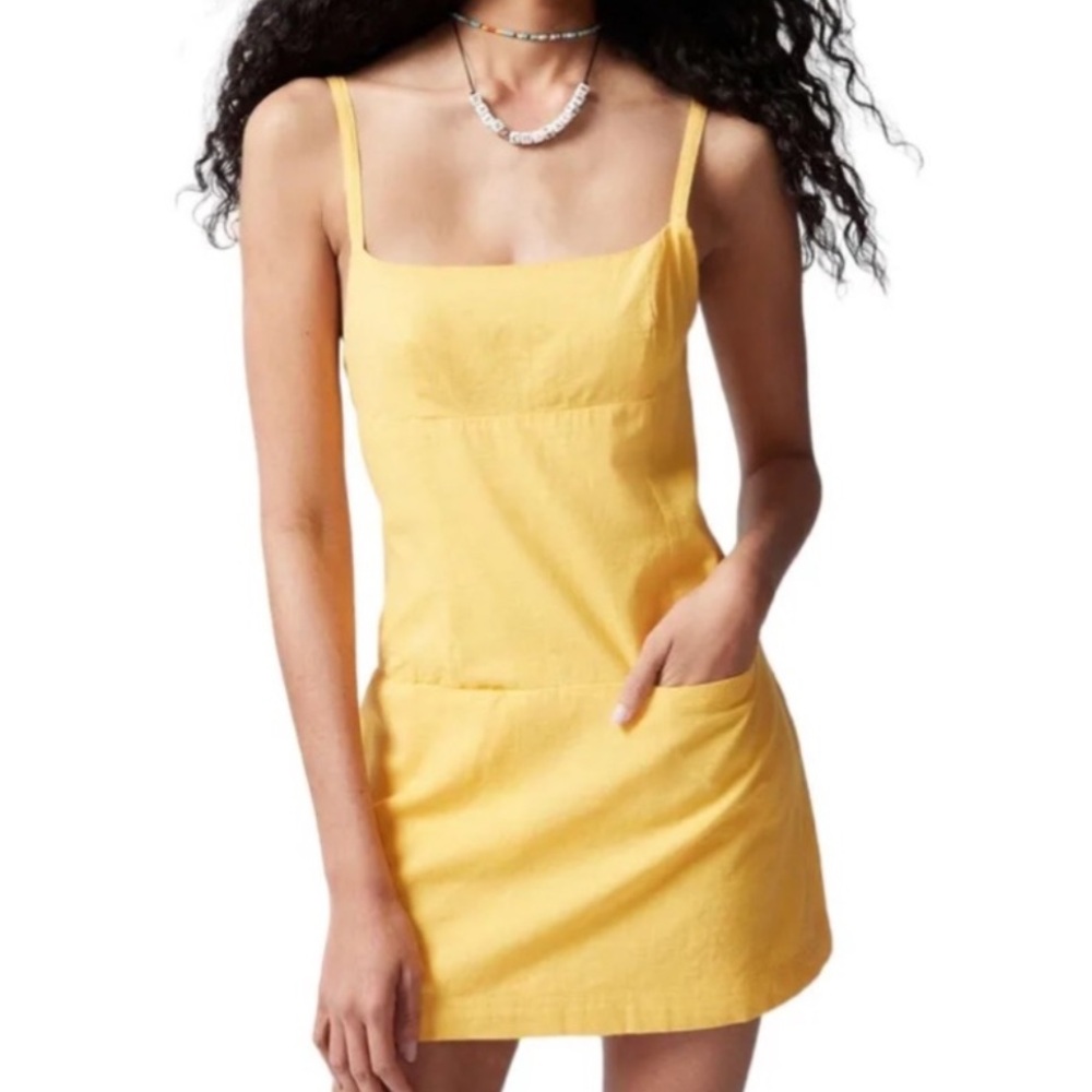 Urban Outfitters Mini Dress 🌼